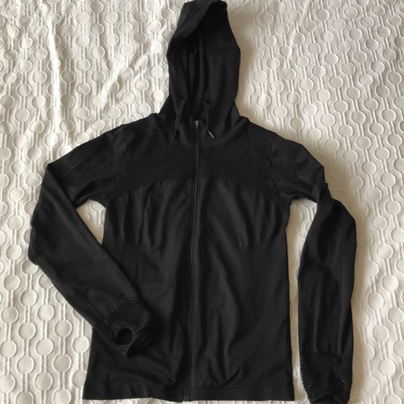 Fabletics Tops - 3/$30 Fabletics Mona hoodie - black full zip sz M